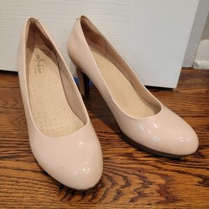 Clarks Nude Heels